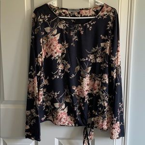 Mia&Tess shirt size XL NWT